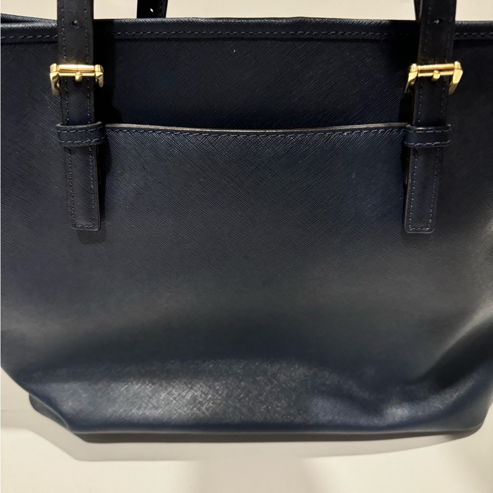 Michael Kors tote 👜 - Picture 4 of 6